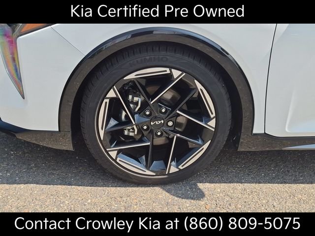 Certified Used 2025 White Kia GT-Line image 9