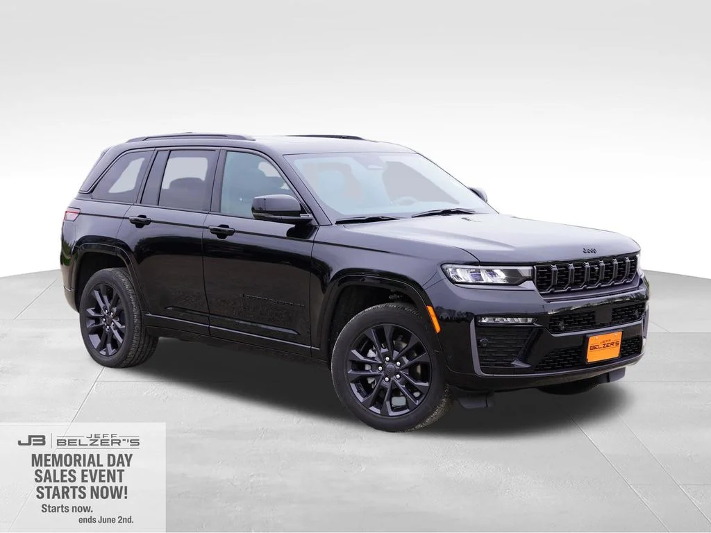 2026 Jeep Grand Cherokee Limited Reserve 4x4's photo