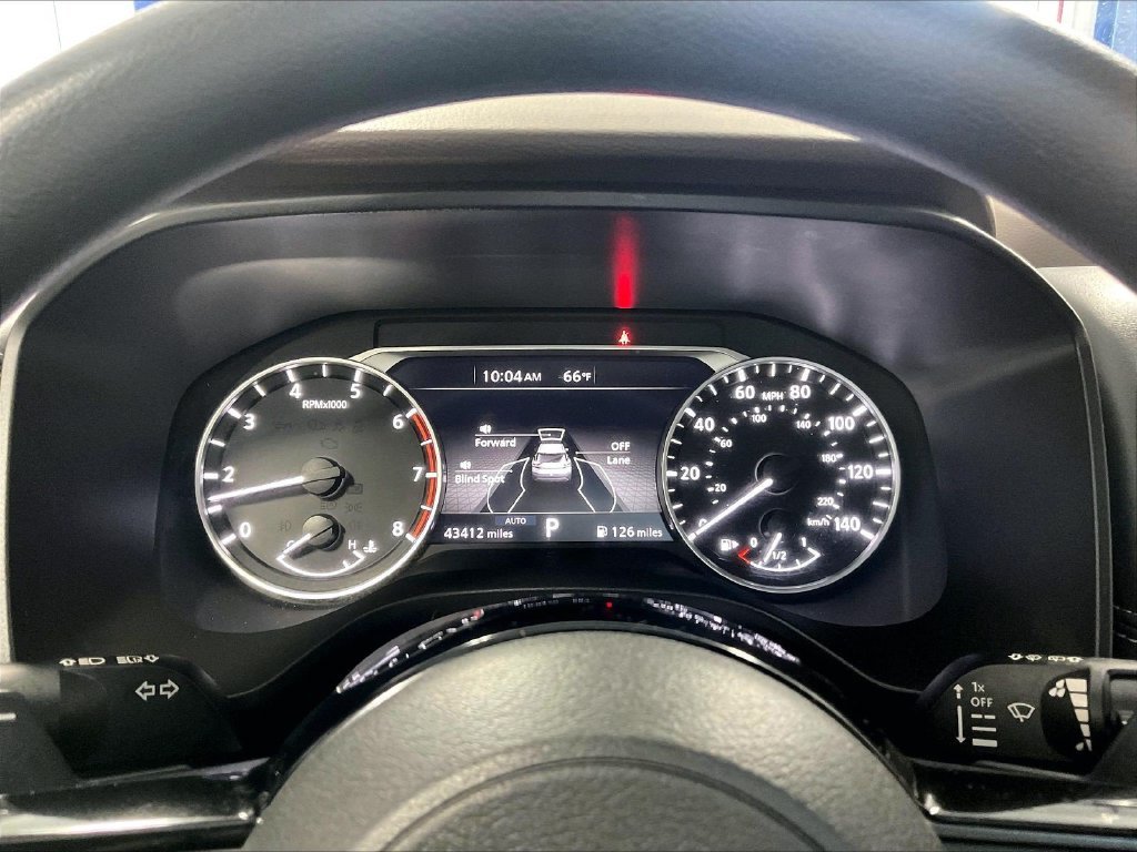 Used 2023 White Nissan SV image 23