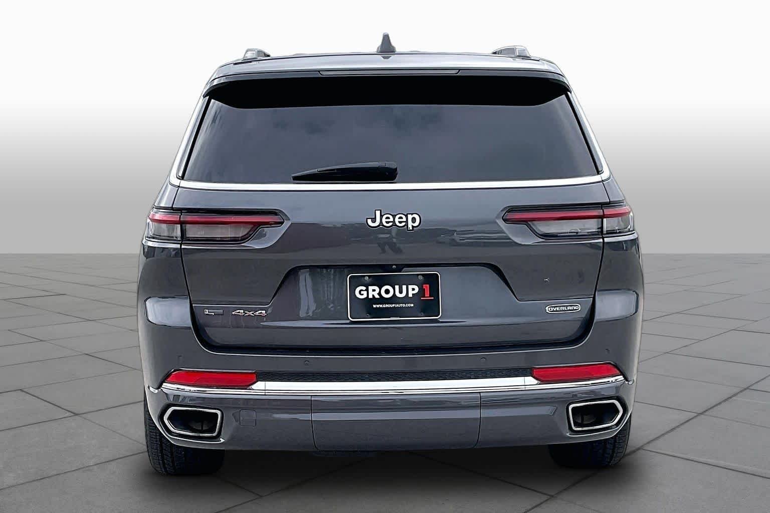 Used 2023 Baltic Gray Metallic Clearcoat Jeep Overland image 5
