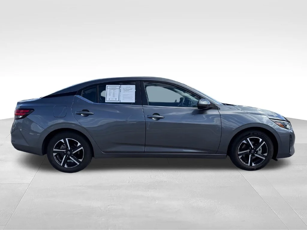 Used 2025 Gray Nissan SV image 29