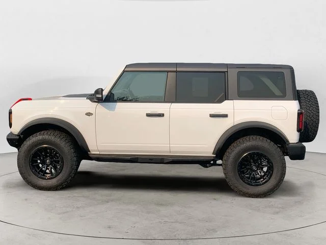 Used 2024 White Ford Wildtrak image 8