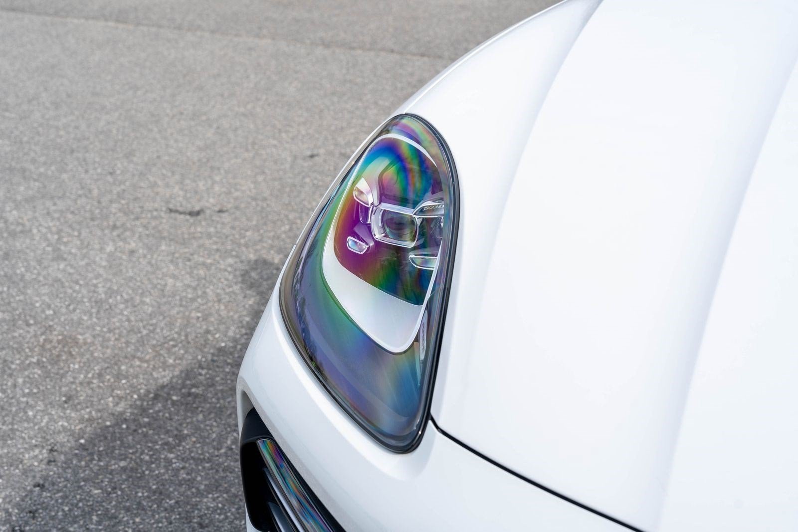 Used 2023 White Porsche Platinum Edition image 20