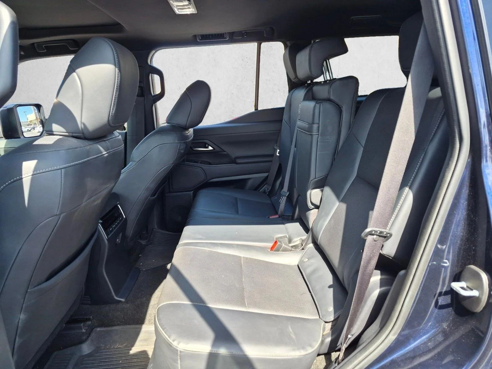 Certified Used 2024 Nightfall Mica Lexus GX 550 Premium image 15