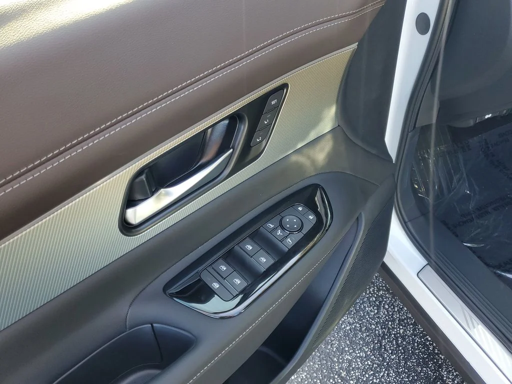 2026 Nissan Murano Platinum - Photo 9