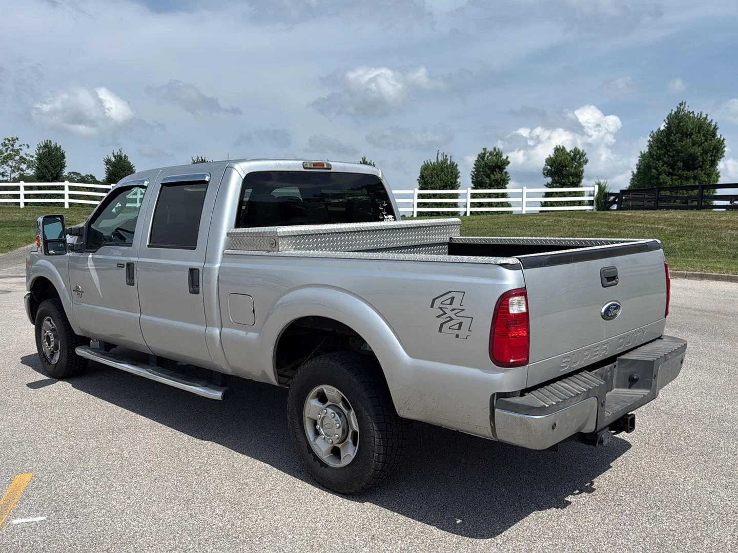 Used 2012 Silver Ford XLT image 6