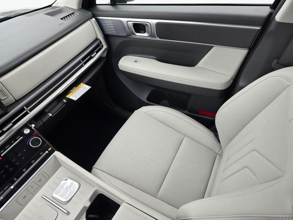 New 2026 Black Hyundai SEL FWD image 17