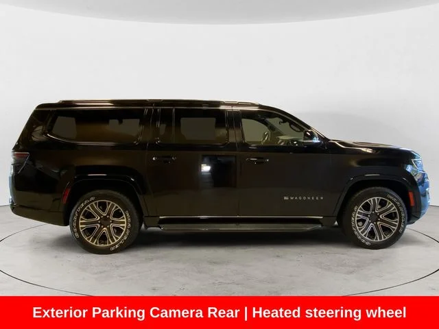 Used 2024 Diamond Black Crystal Pearlcoat Jeep Series II image 7