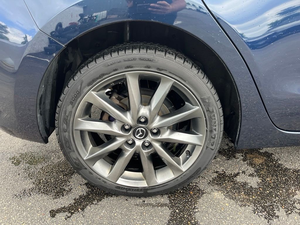 Used 2018 Blue Mazda Touring image 30