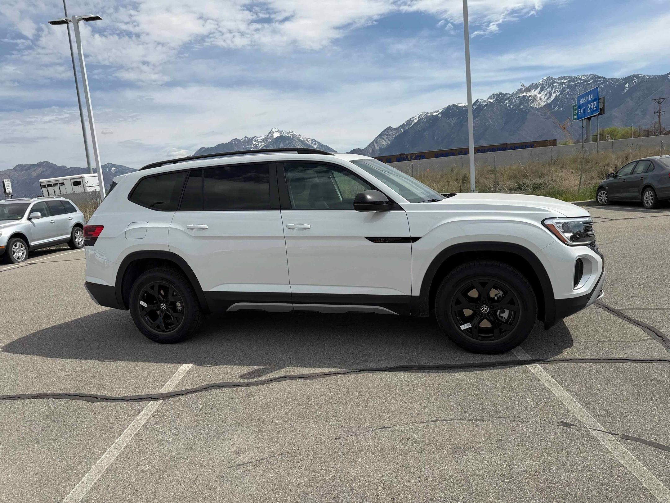 New 2026 Opal White Volkswagen 2.0T Peak Edition image 9