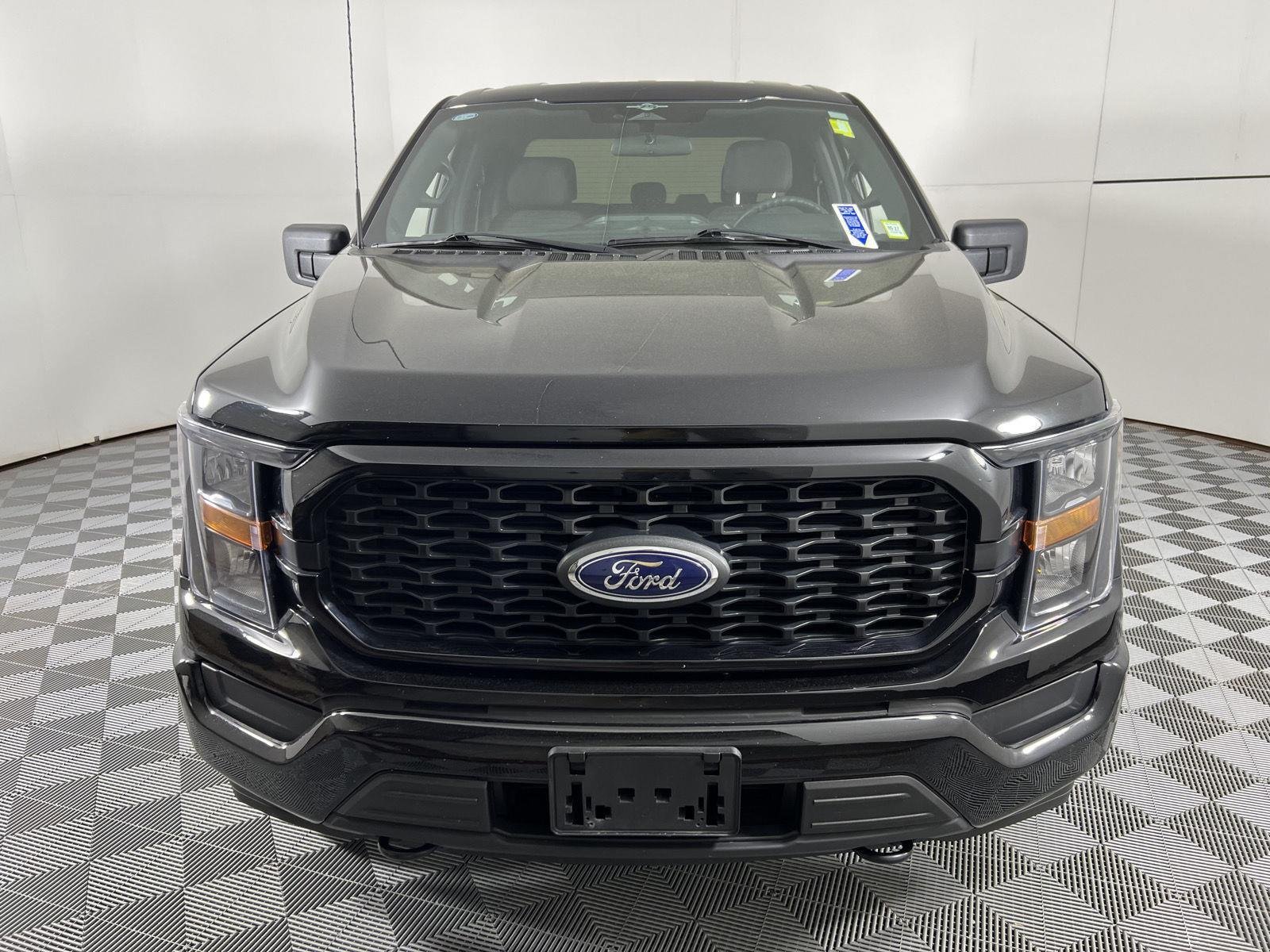 Used 2023 Agate Black Ford XL image 5