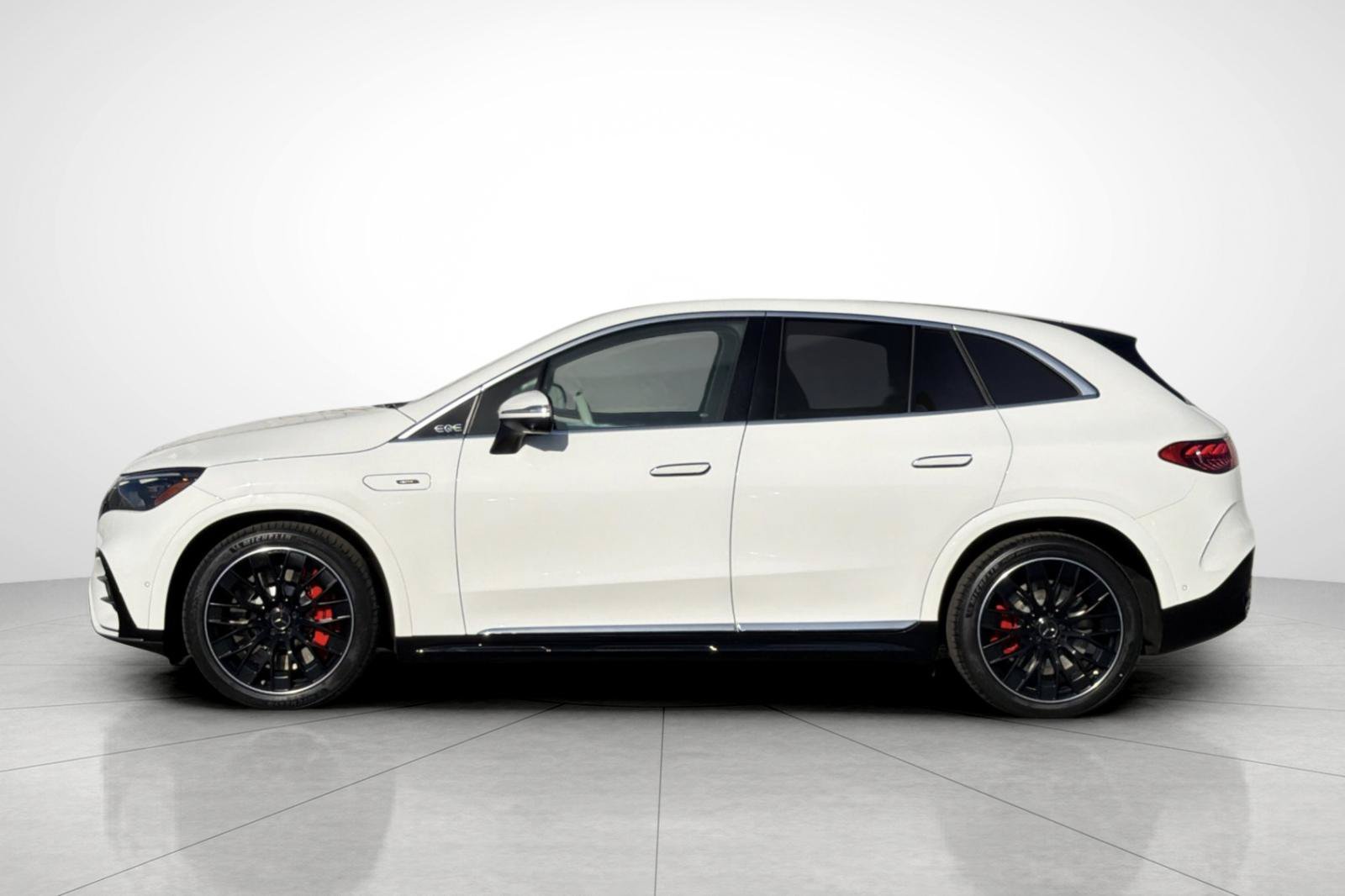 Certified Used 2024 White/off-white Mercedes-Benz AMG® Base image 33