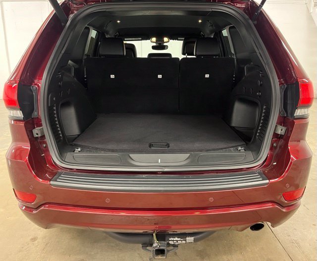 Used 2022 Red Jeep Laredo X image 26