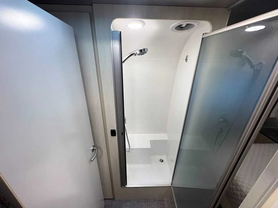 New 2026 SILVER AIRSTREAM  image 41