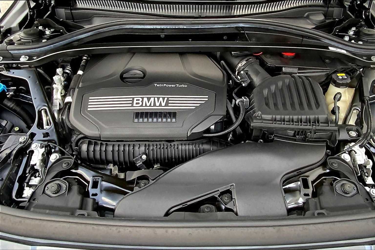 Used 2021 Mineral Grey Metallic BMW 228i xDrive image 27