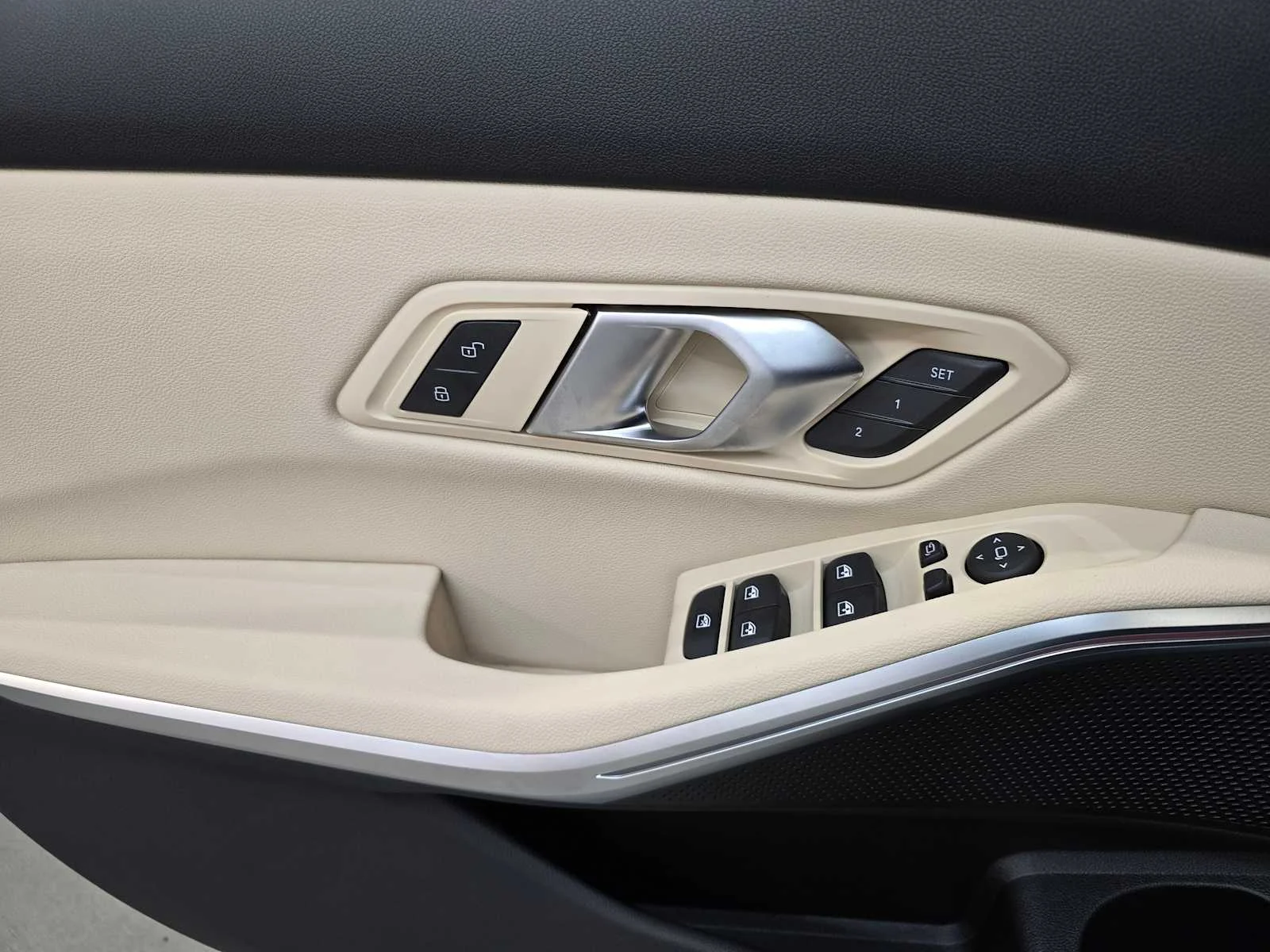 New 2026 Alpine White BMW NA xDrive image 21