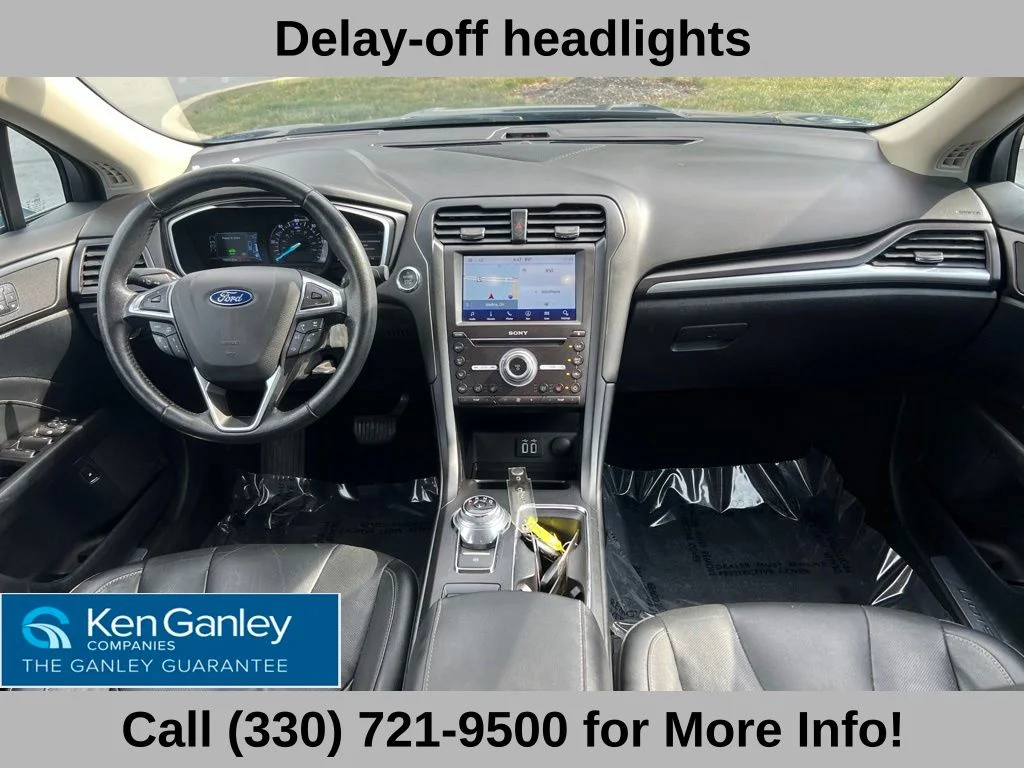 Used 2019 Blue Ford Titanium image 41