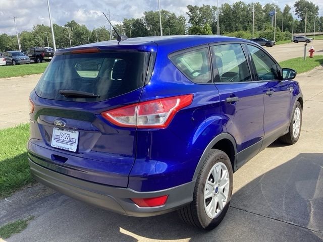 Used 2015 Blue Ford S image 12