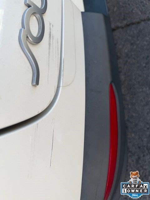 Used 2022 Snow White Pearl Kia LX image 17