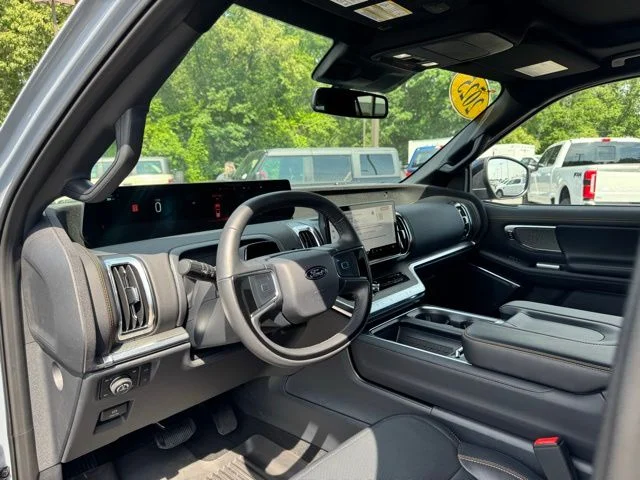Used 2025 Gray Ford Tremor image 31