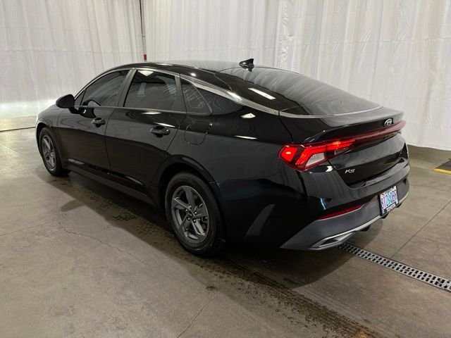 Used 2021 Black Kia LX image 5