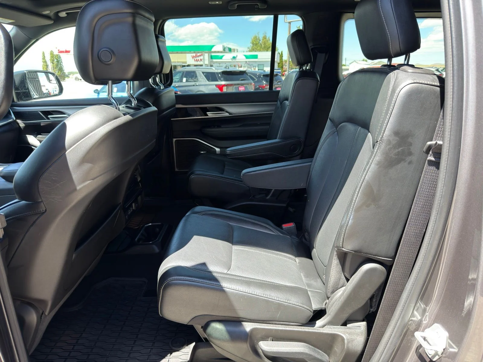 Used 2023 Gray Jeep Series II image 31