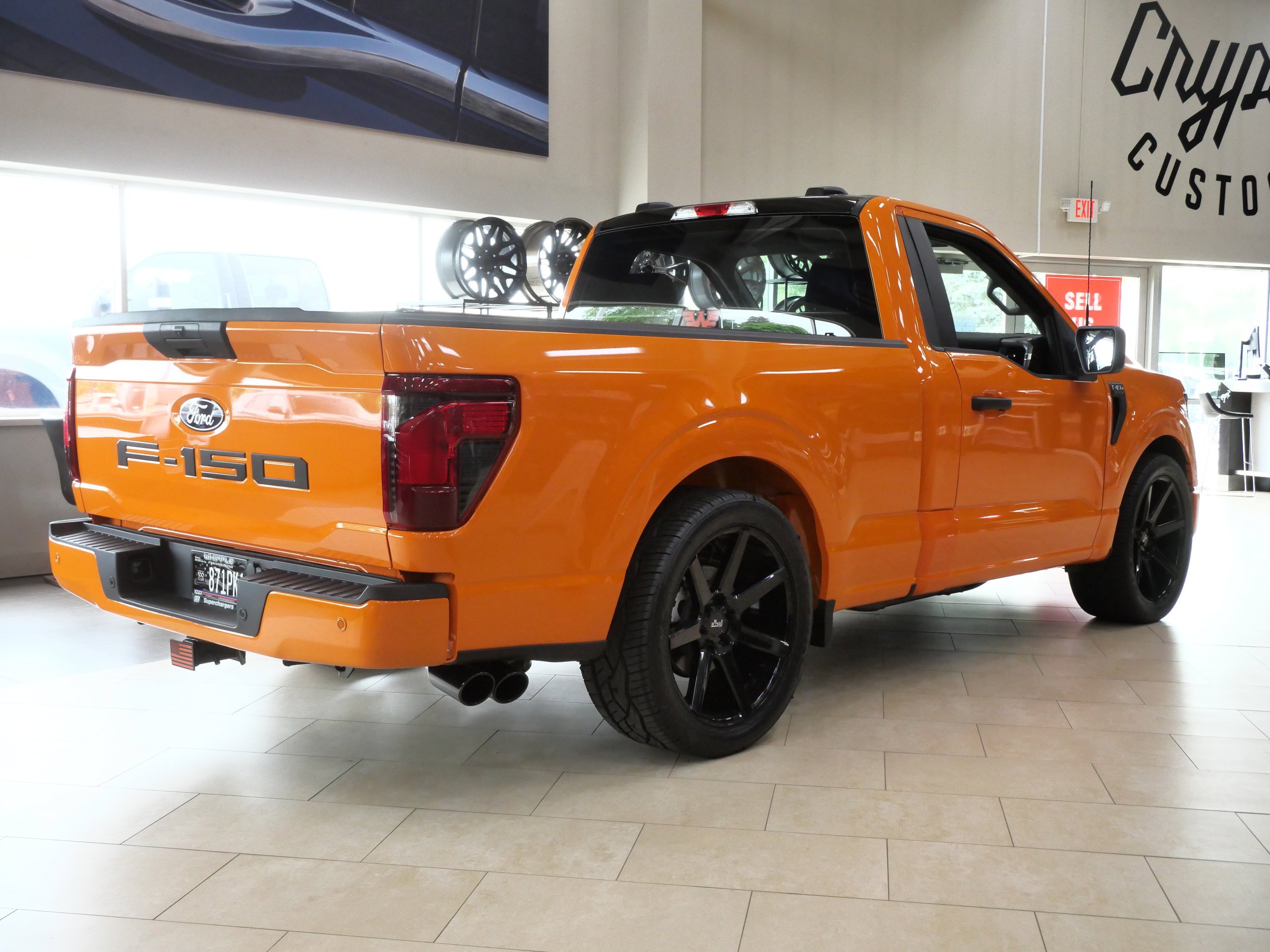 Used 2025 Orange Ford XL Sleeper image 5