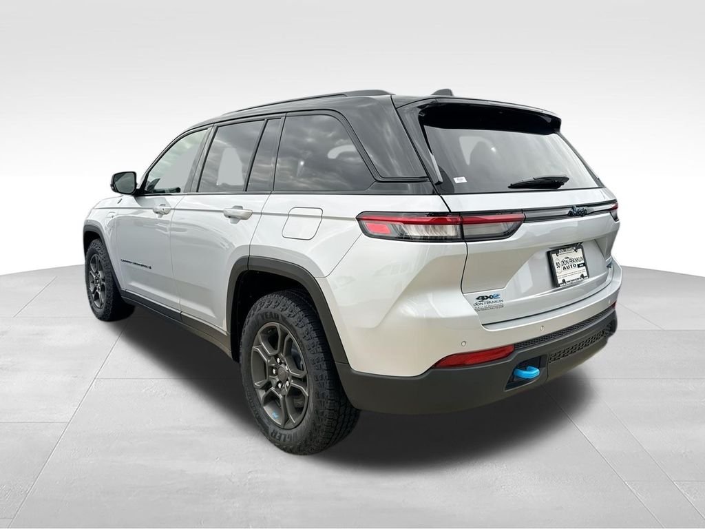 New 2024 Silver Zynith Jeep Trailhawk 4xe image 6