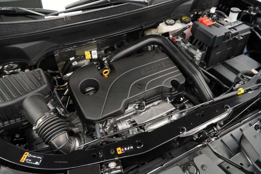 New 2027 Mosaic Black Metallic Chevrolet LT image 39