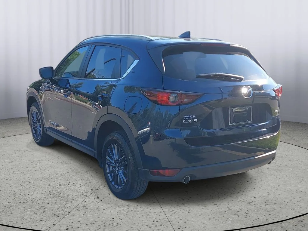 Used 2021 Blue Mazda Touring image 5