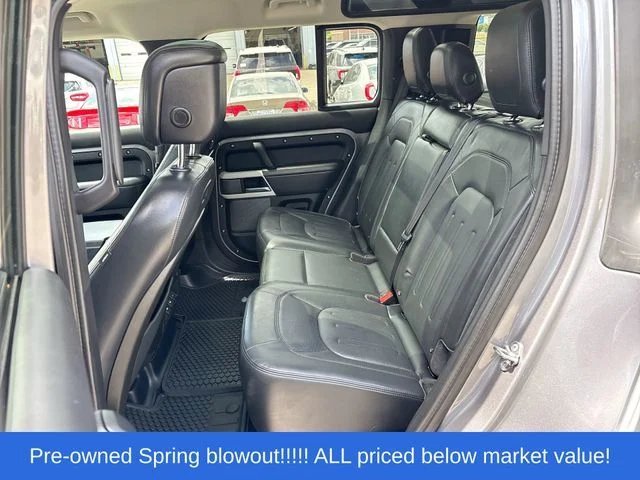 Used 2020 Gray Land Rover HSE image 18