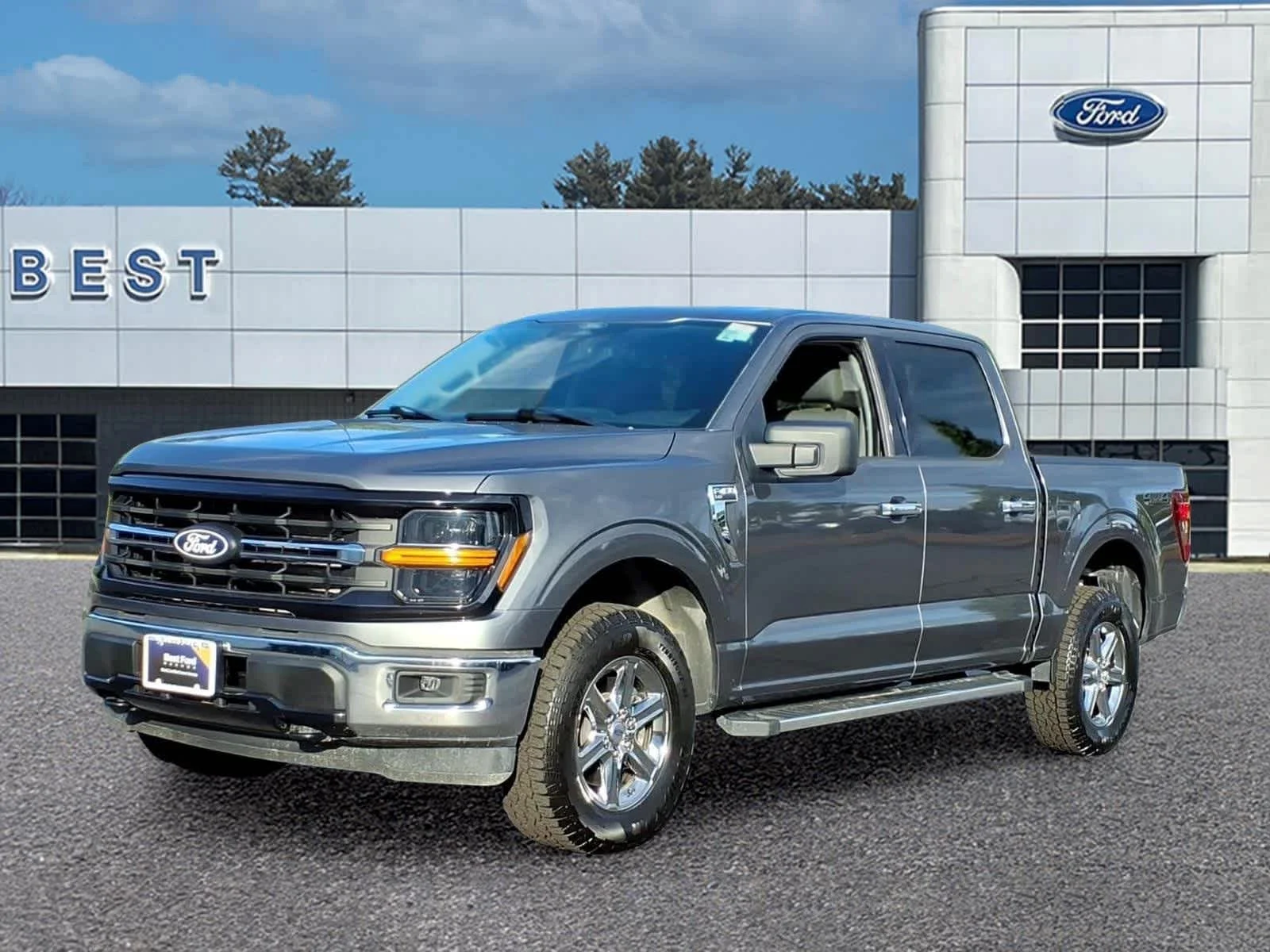 2025 Ford F-150 XLT