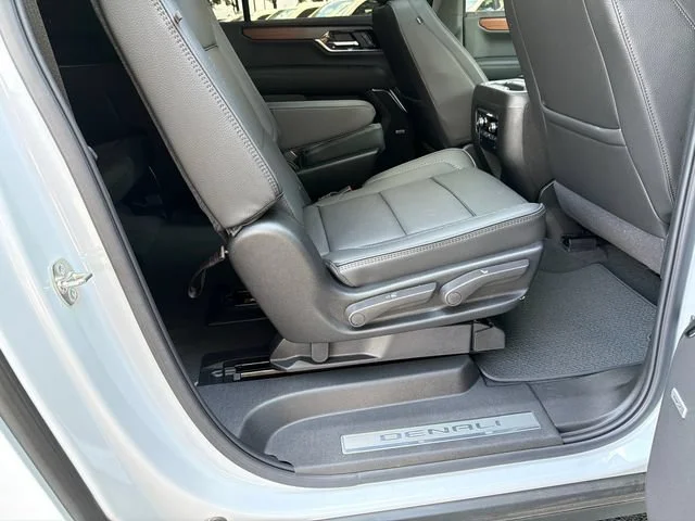 Used 2026 Glacier White Tricoat GMC Denali image 15