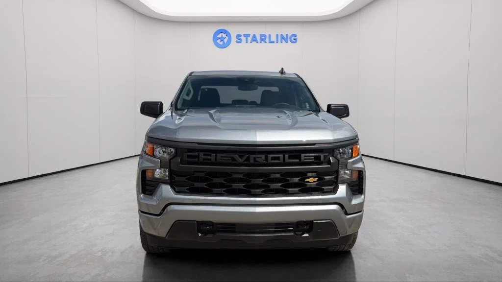 Used 2025 Sterling Gray Metallic Chevrolet Custom image 16