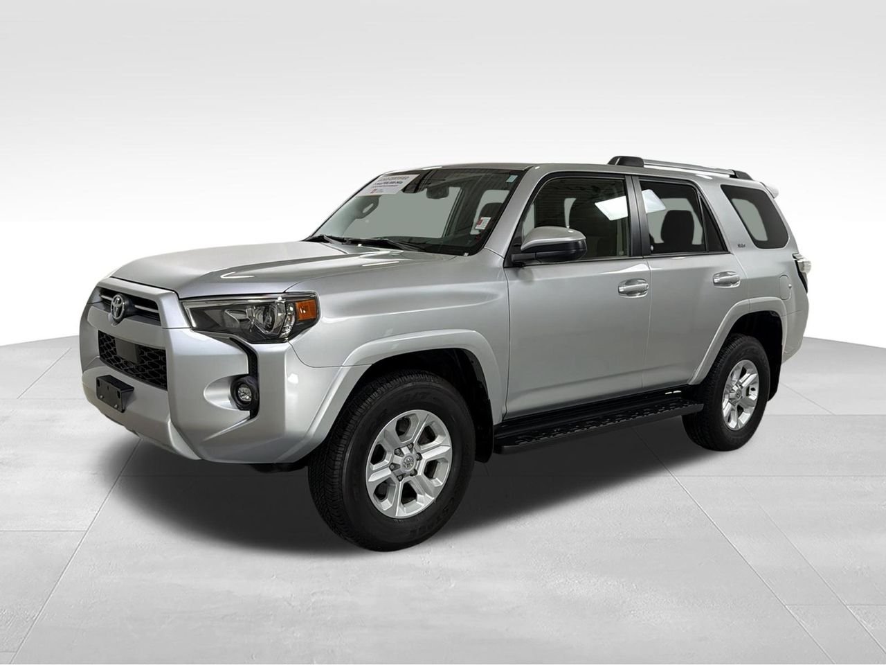 2024 Toyota 4Runner SR5 4WD V6's photo