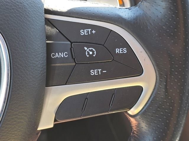 Used 2017 Vice White Tri-Coat Pearl Dodge Citadel image 21