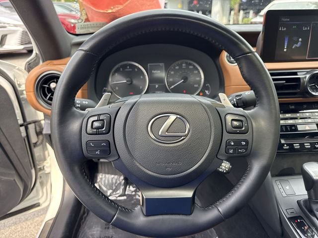 2024 Lexus IS 300 - Photo 14