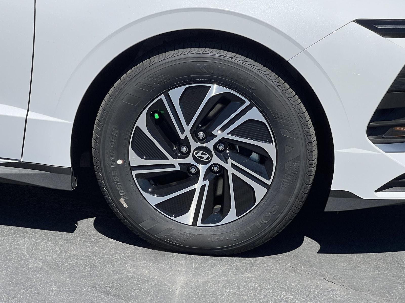 2026 Hyundai Sonata Hybrid Blue - Photo 16