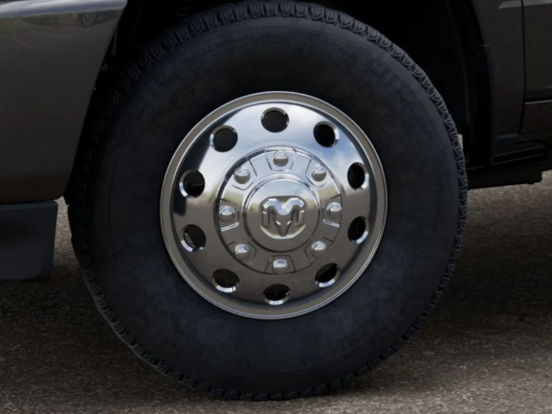 New 2026 Granite Crystal Metallic Clear-Coat Exterior Paint RAM Laramie image 34