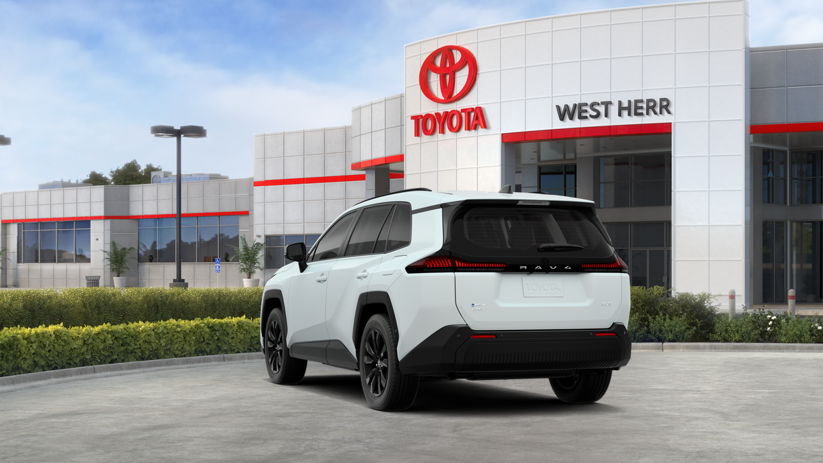 New 2026 Wind Chill Pearl Toyota XLE Premium image 7