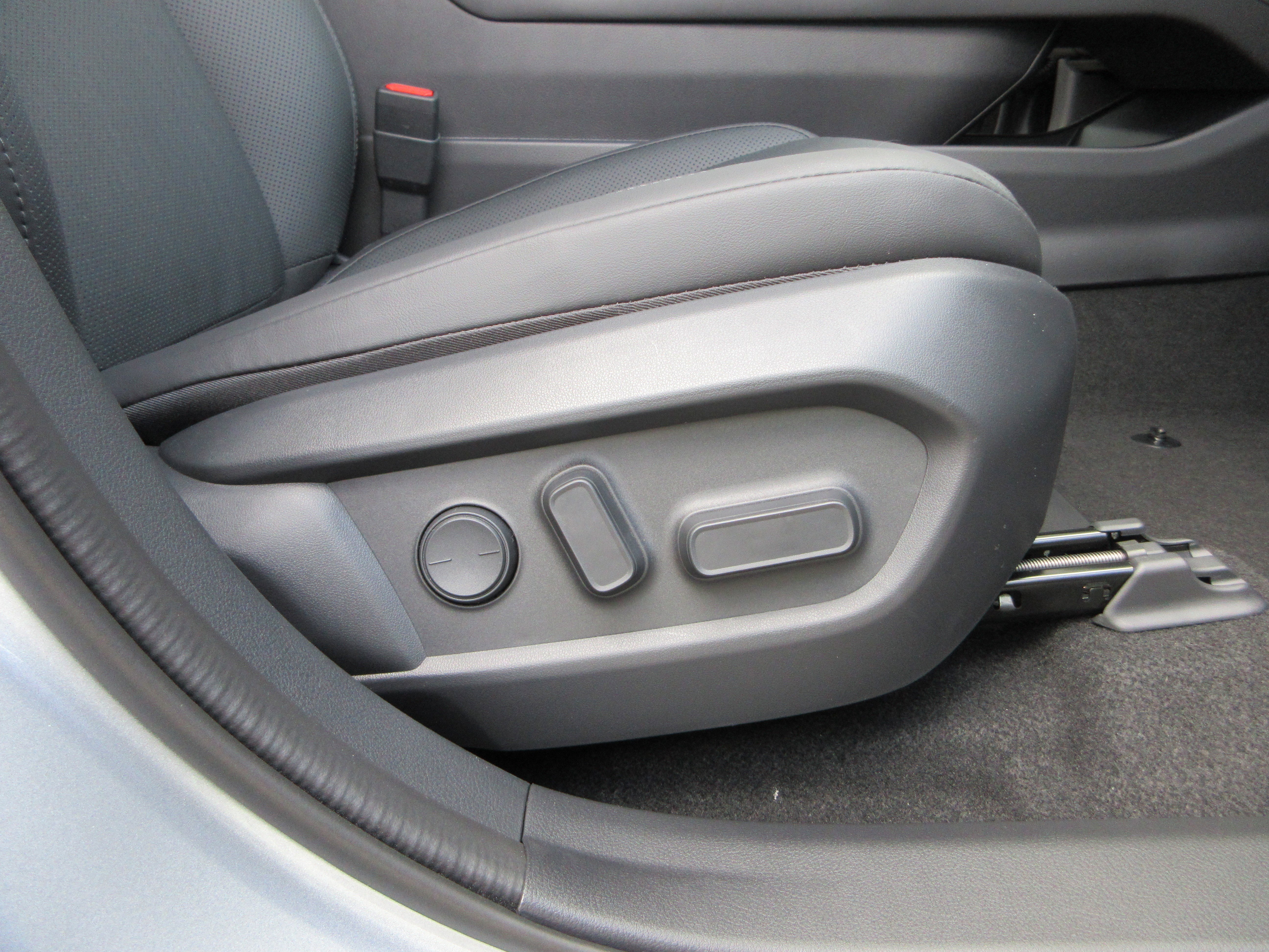 New 2026 Iridium Lexus PREMIUM AWD image 23
