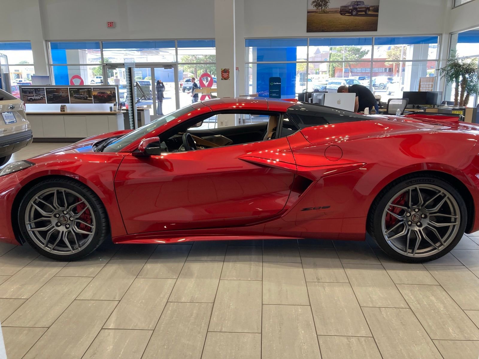 2026 Chevrolet Corvette 2LZ - Photo 12