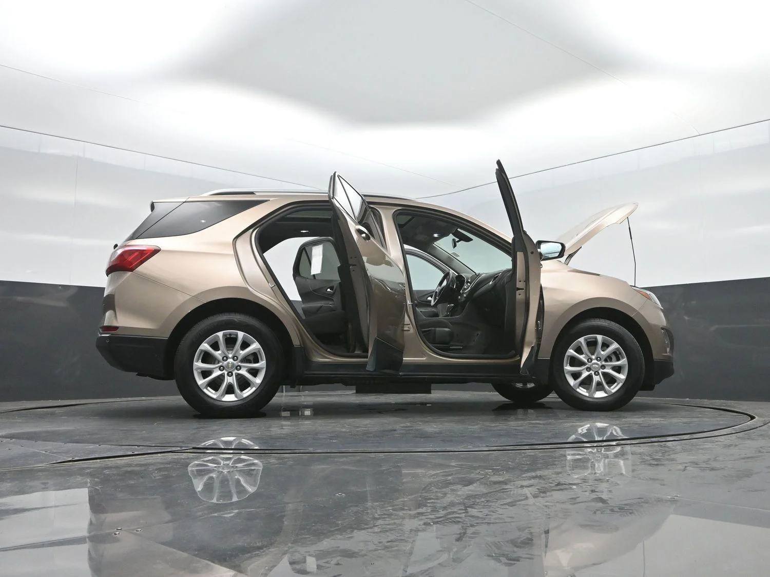 Used 2018 Sandy Ridge Metallic Chevrolet LT image 51