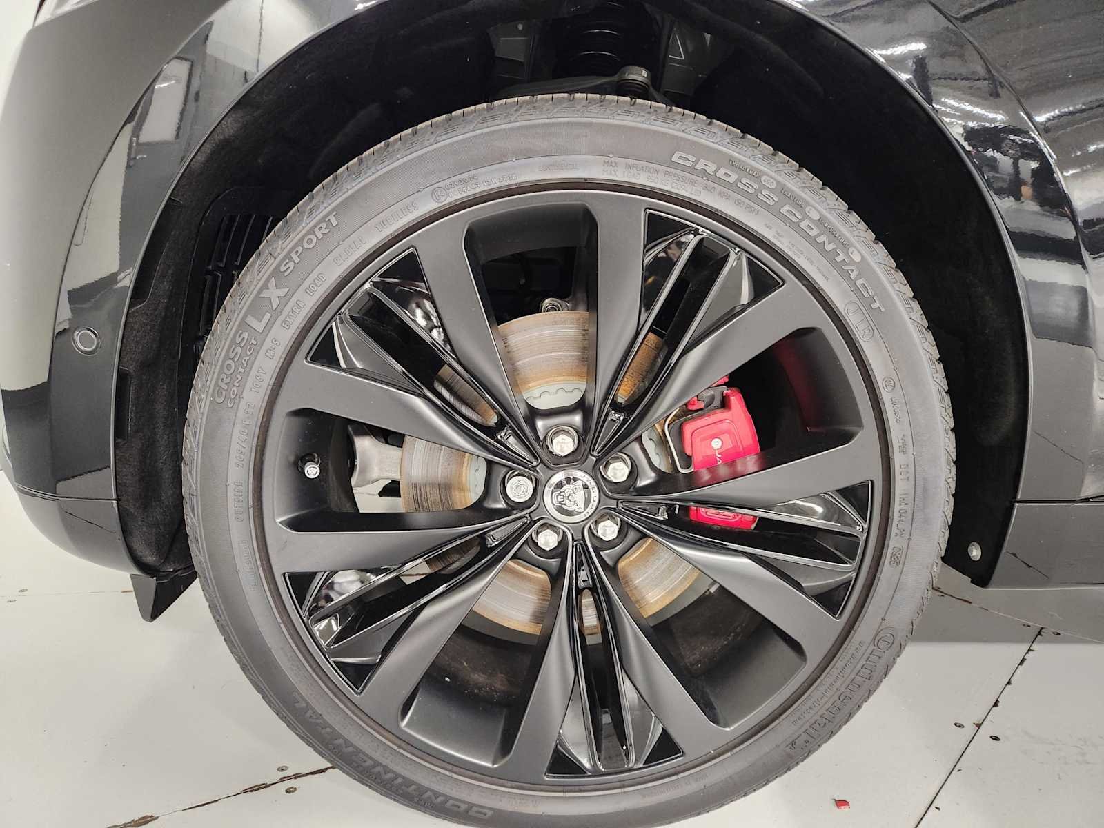 2026 Jaguar F-Pace R-Dynamic S - Photo 8