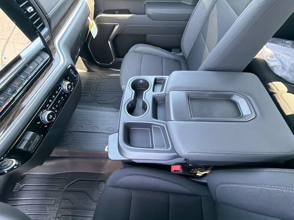New 2026 Summit White GMC Elevation image 27