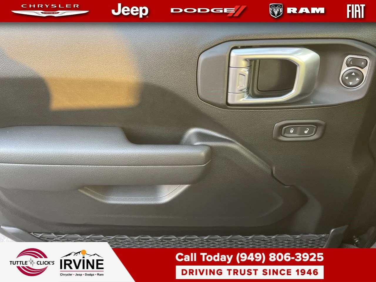 New 2026 Granite Crystal Metallic Clear-Coat Paint Jeep California Edition image 26