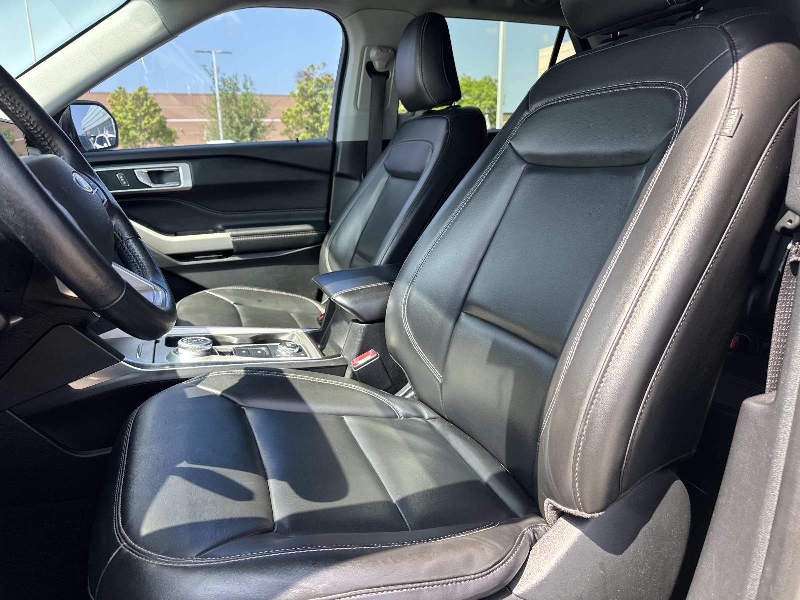 Used 2022 Black Ford XLT image 17
