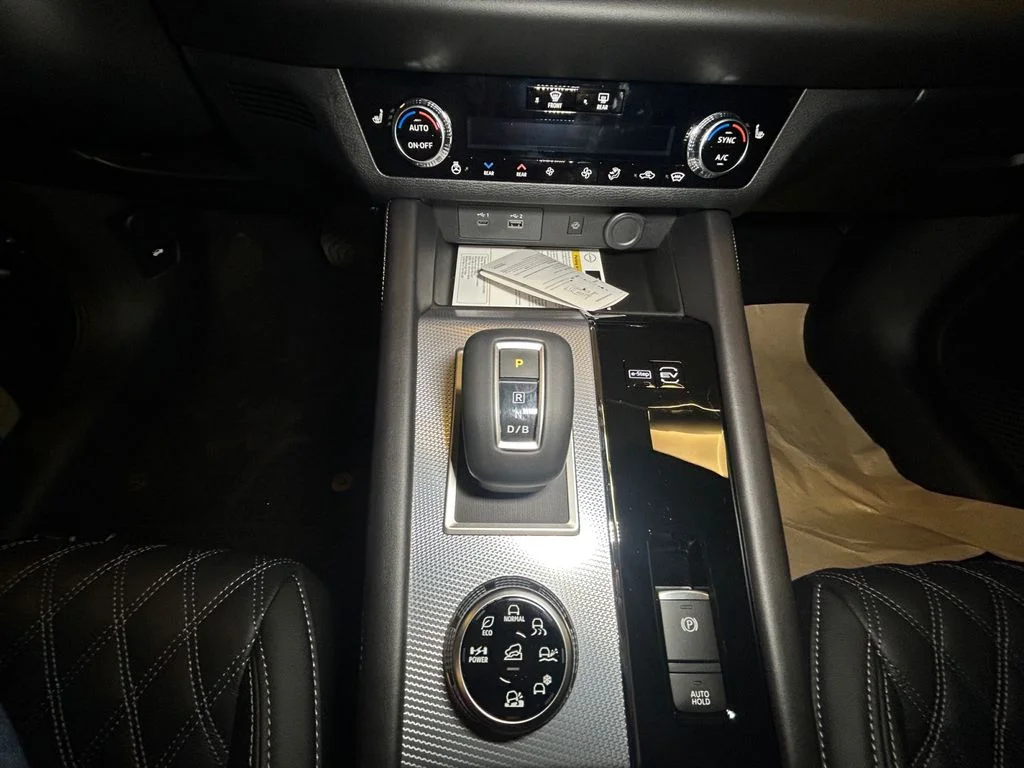 New 2026 Moonrock Gray Nissan Platinum image 11