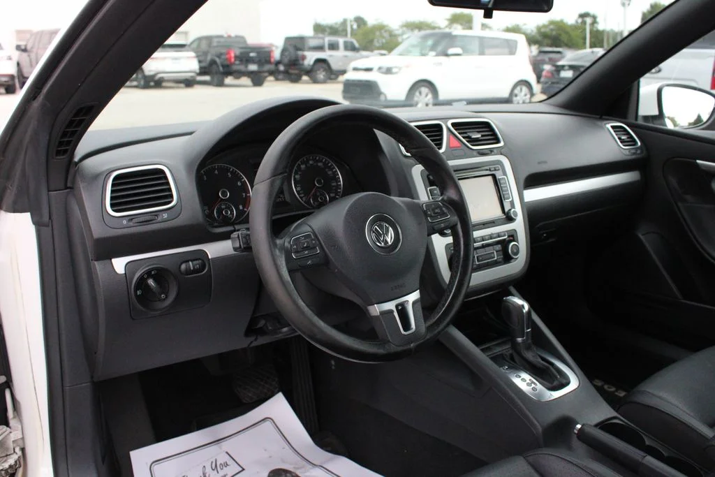 Used 2012 Volkswagen Eos Komfort with VIN WVWBW7AHXCV020512 for sale in Lafayette, IN