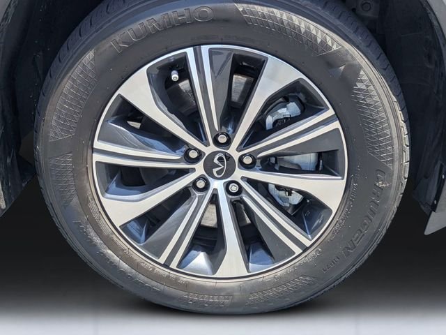 Used 2023 Black INFINITI PURE image 11